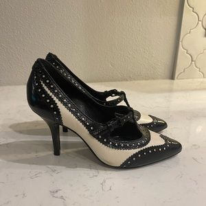 Tory Burch heels size 5